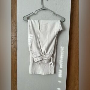 Old Navy Cream Sweatpants